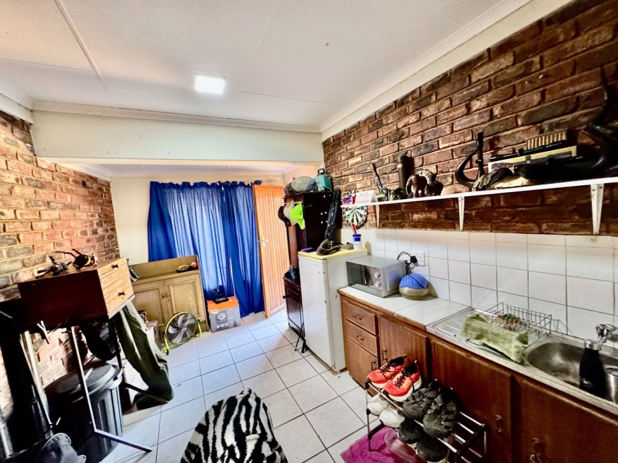 3 Bedroom Property for Sale in Mooivallei Park North West